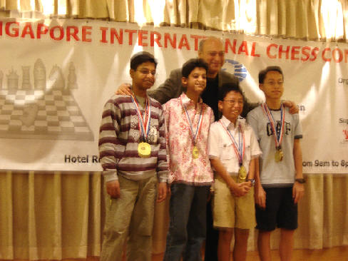 Online Chess Classes for kids in Singapore, Best Chess coach in Singapore